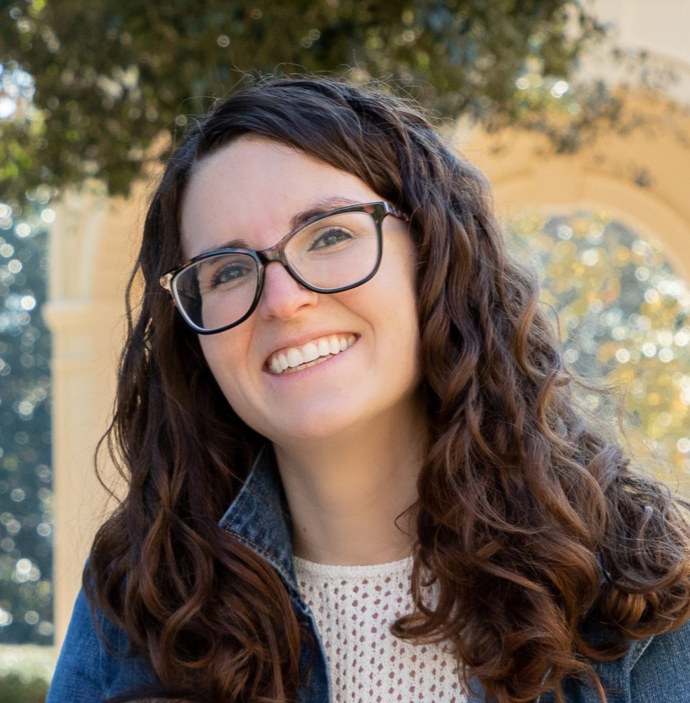 Headshot of Ariel Cocciardi